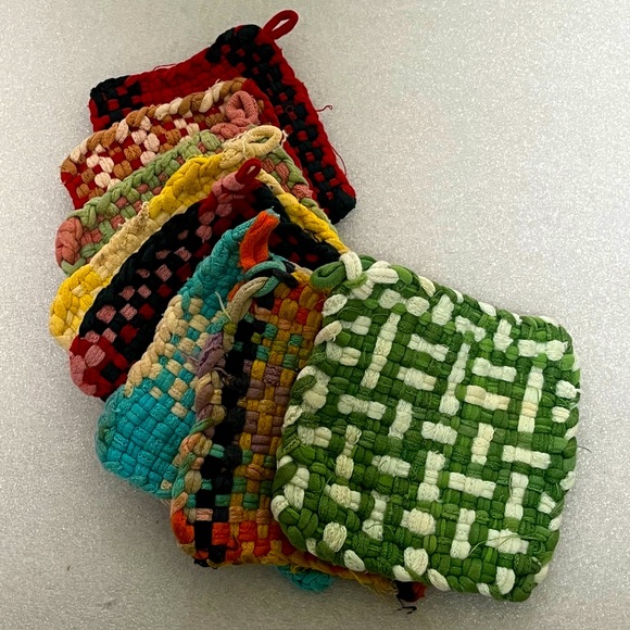 Colorful Vintage hand loomed loop Woven pot holders set, kitchen decor. - Picture 1 of 2